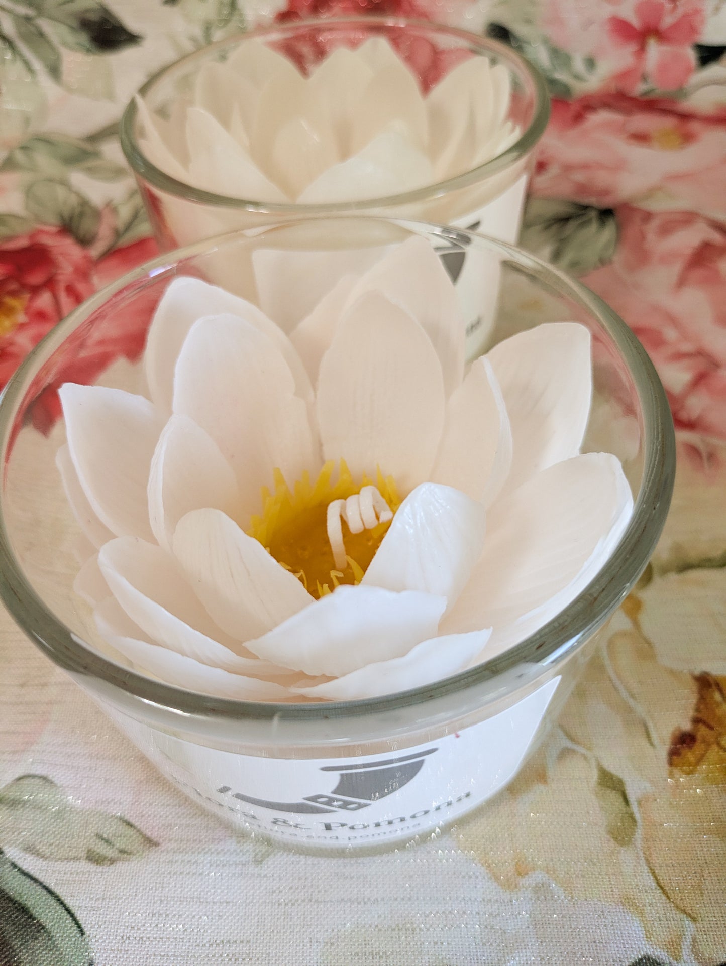 Lotus Candle