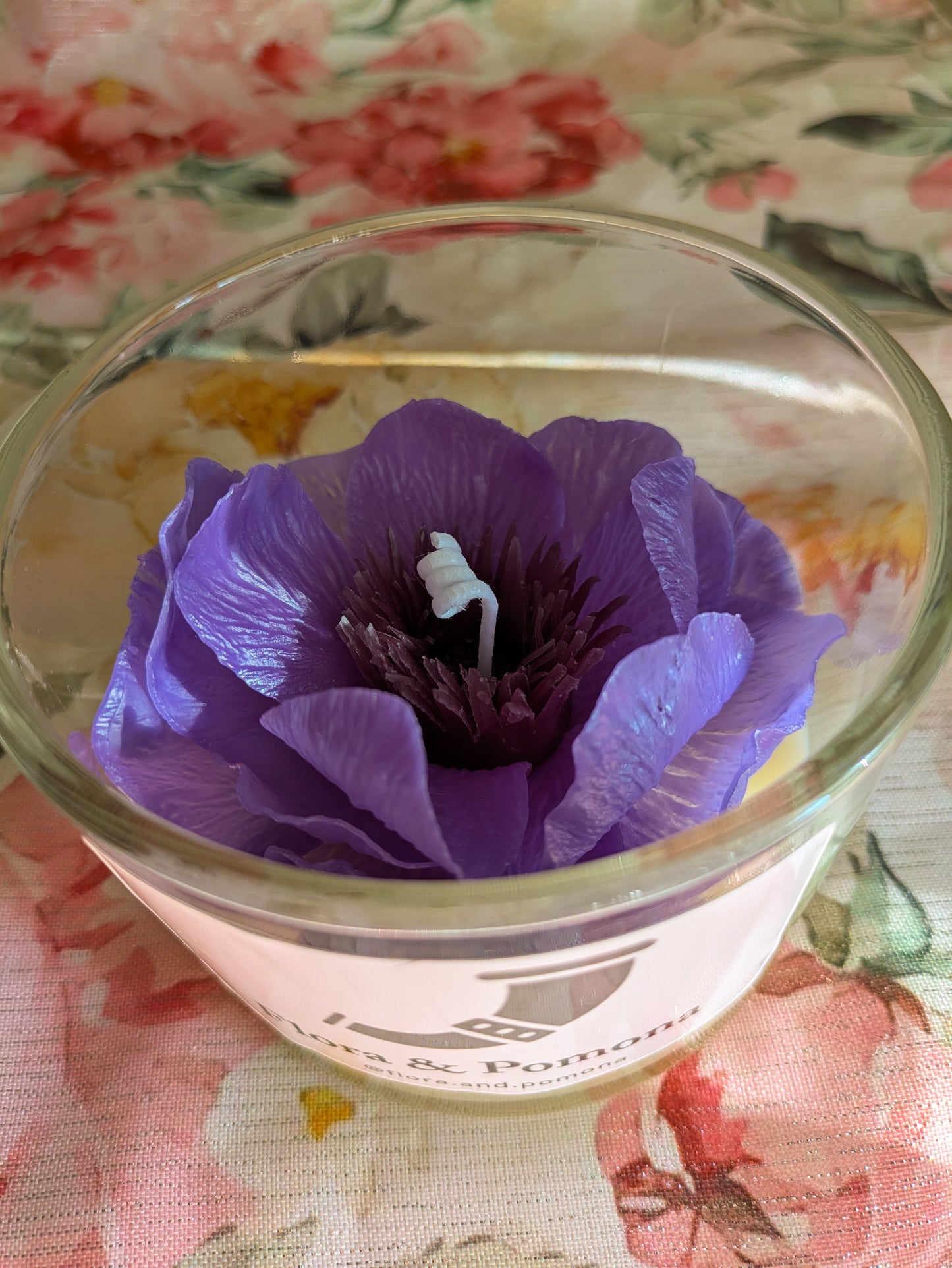 ANEMONE GLASS CANDLE