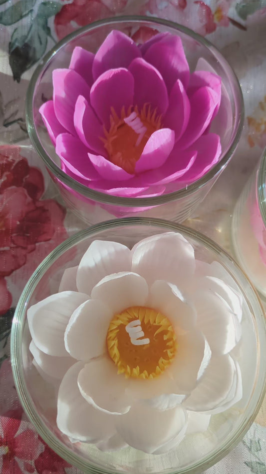 Lotus Candle